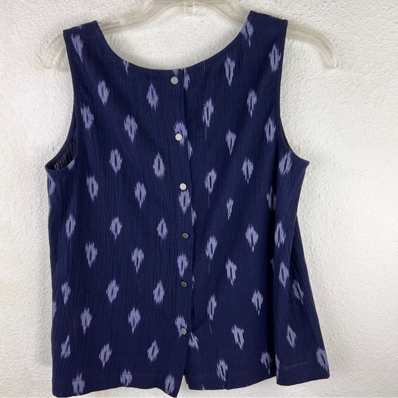 EILEEN FISHER Navy w/Light Blue design, button back sleeveless top. Size XS - Picture 2 of 5